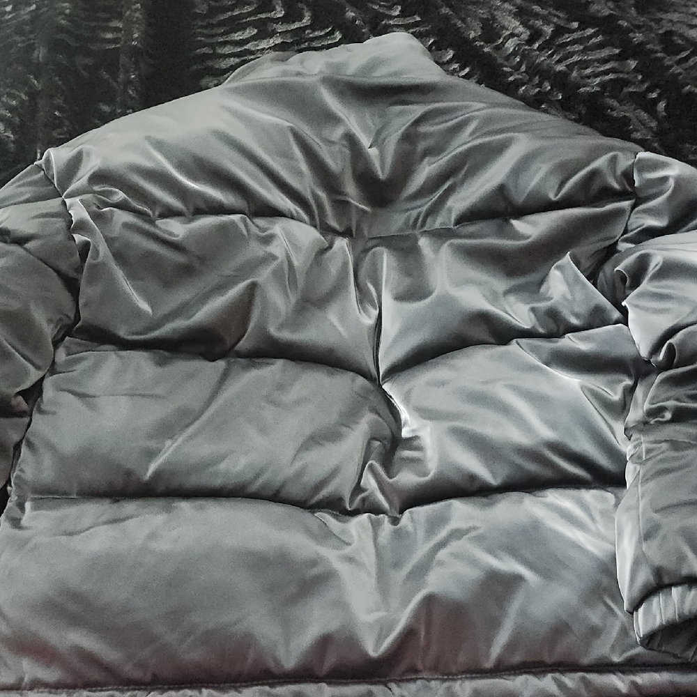 Gray Puffer Jacket - image 4